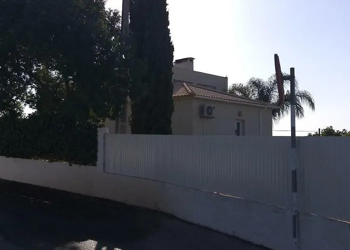 Find Your Space Casa No Campo - - Albufeira - Piscina Privada - Aquecida A Pedido 펜션 파데르네